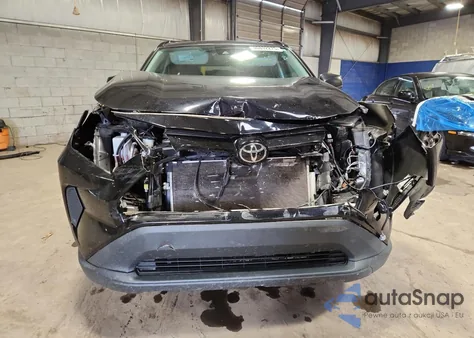 2021 Toyota Rav4 Le z USA, uszkodzony, nr VIN 2T3F1RFV8MC161486